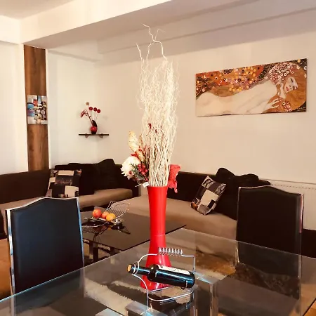 Apartment Near City Center Skopje