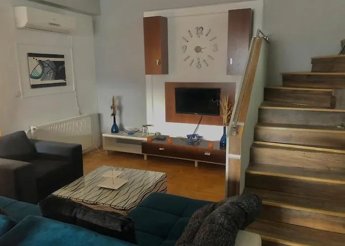 Near City Center Lägenhet