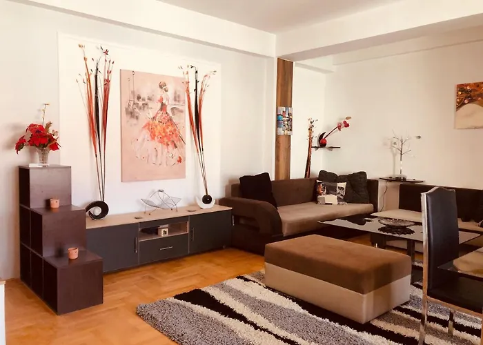 Lägenhet Near City Center *